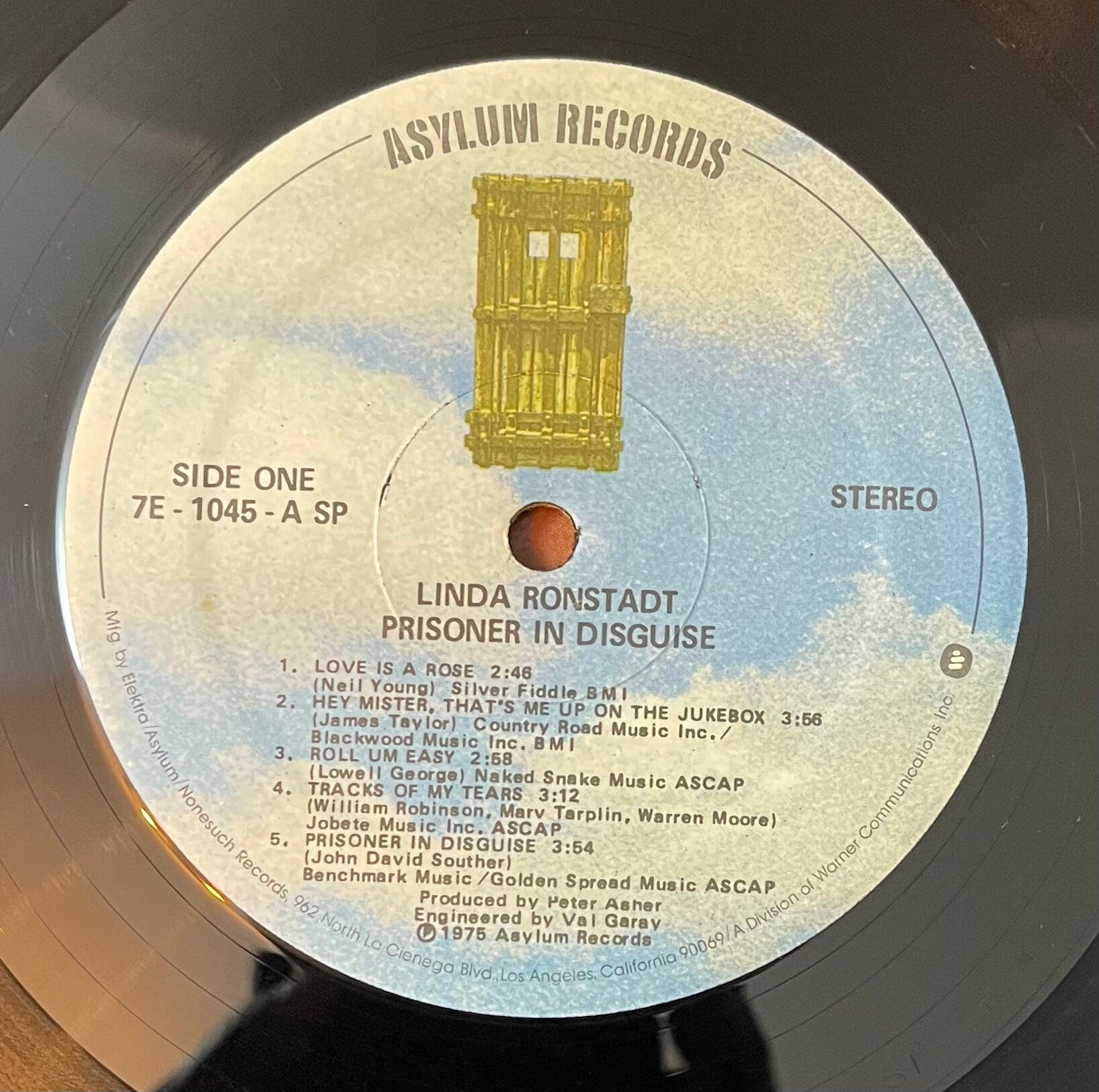 Vintage Vinyl - Linda Ronstadt - Prisoner In Disguise - 1975 – Soft Rock- Country – Asylum Records - VG+