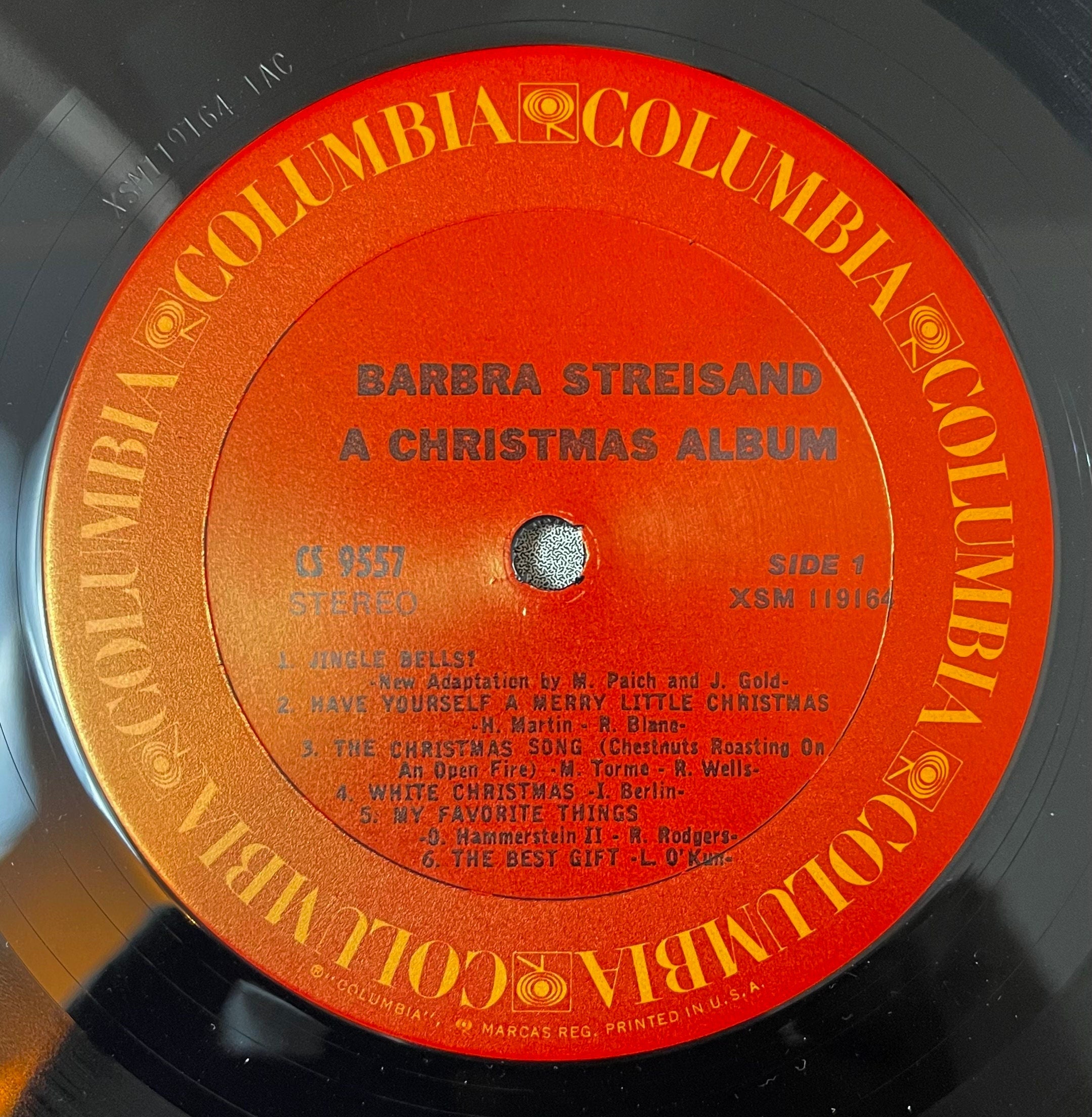 Vintage Vinyl - Barbra Streisand - A Christmas Album - Christmas - Holiday - 1967 - VG+