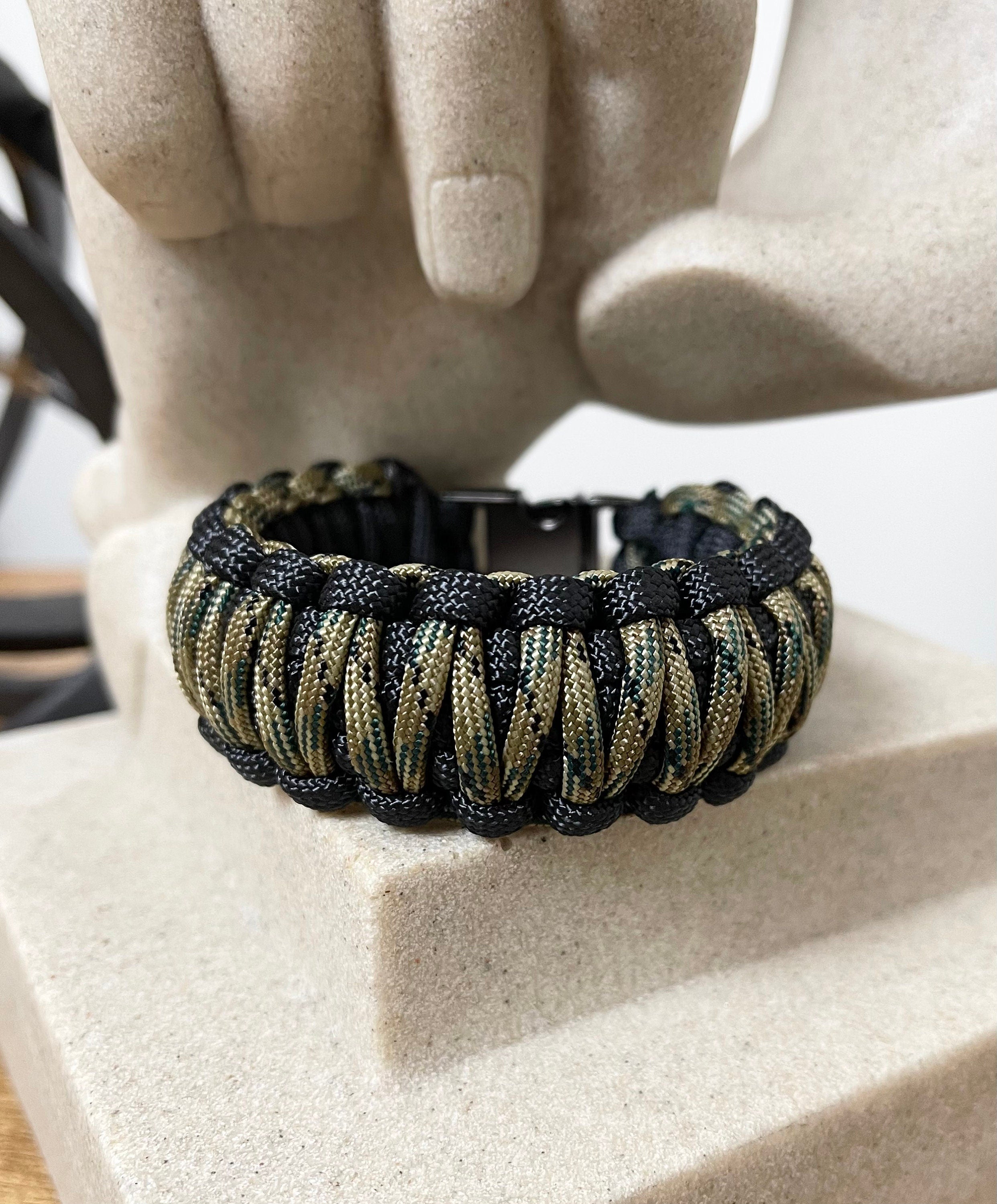 Paracord Bracelet, Paracord Key Chain, King Cobra, Cobra, Black and Camouflage, Military, 550 Paracord Jewelry, Unisex Gift, Custom