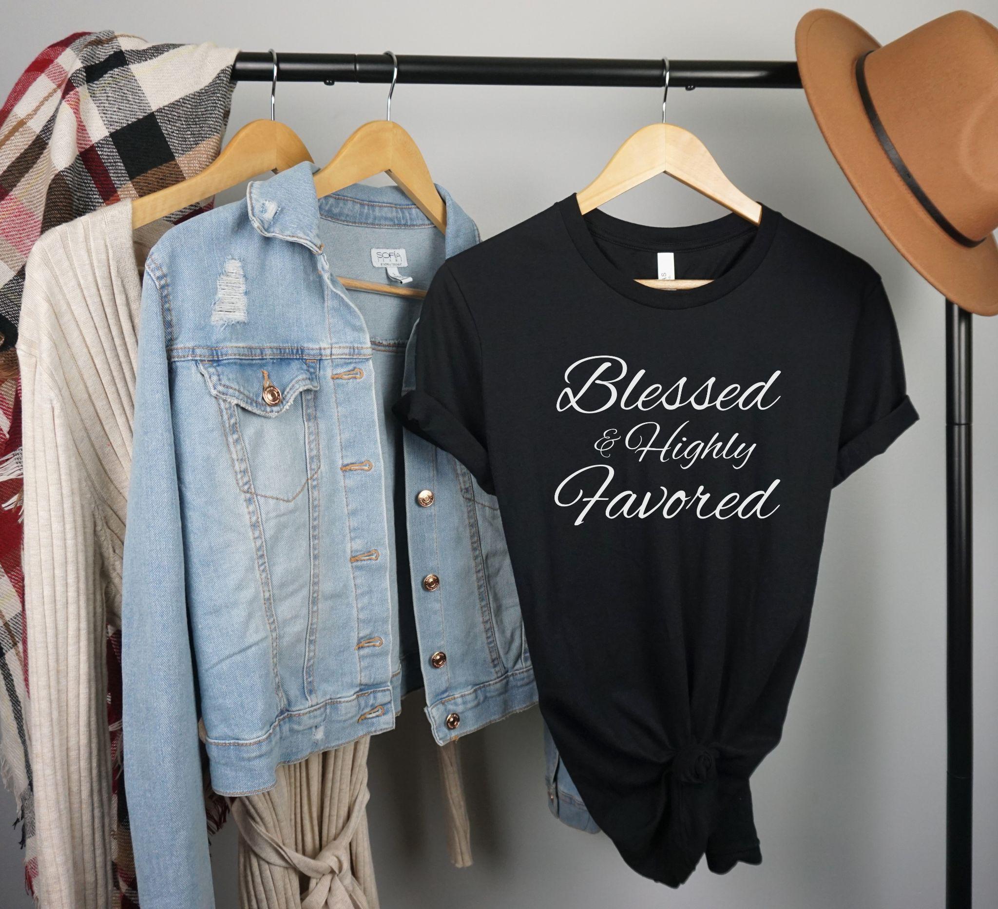 Blessed and Highly Favored T-Shirt - Cursive Style - Christian Shirt - Bible Verse T-Shirt Gift - Unisex Gift - Gift for Him - Gift for Her