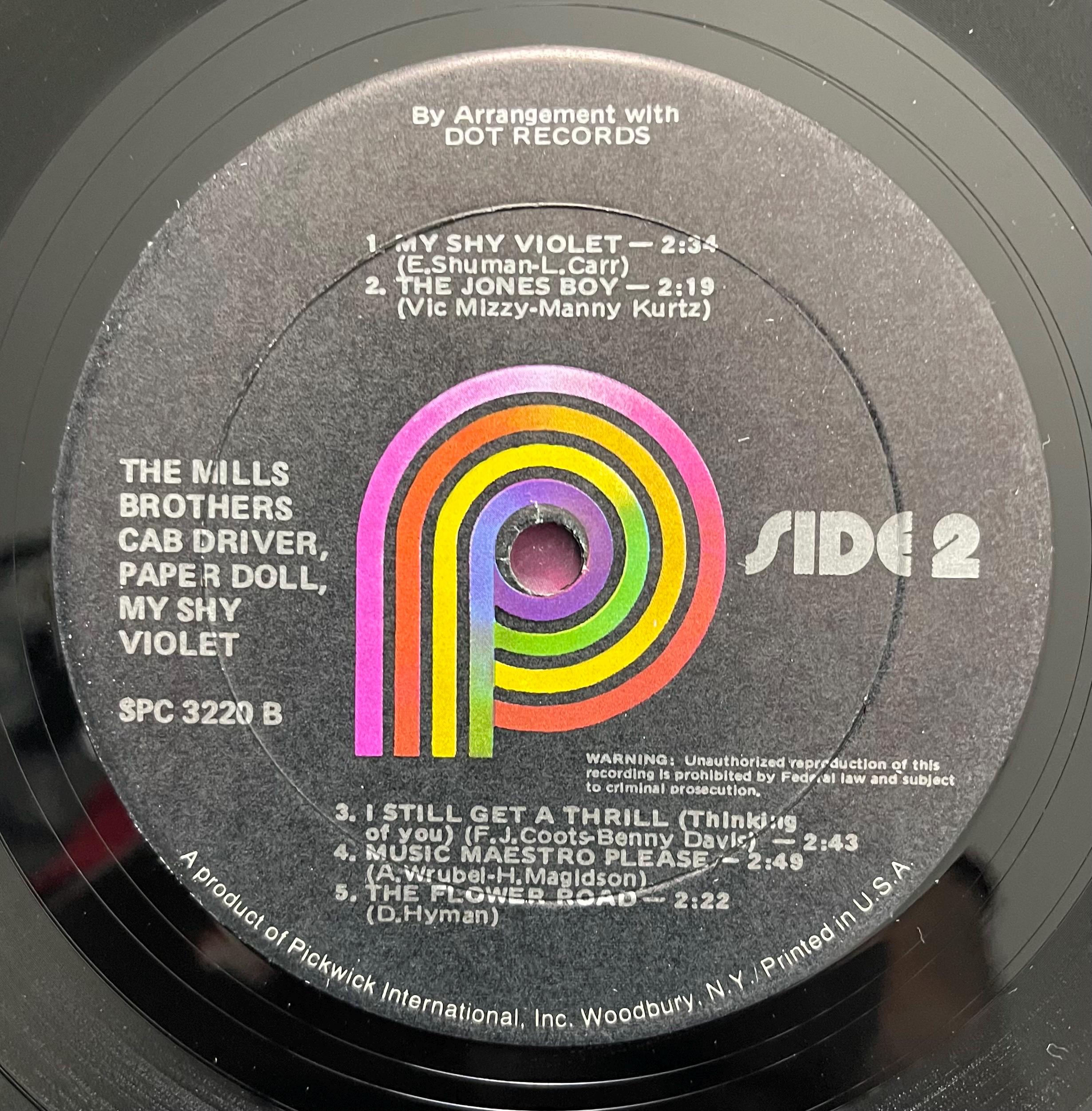 Vintage Vinyl -  The Mills Brothers - Paper Doll - Jazz/Easy Listening - Pickwick Records - 1971 - (SPC-3220) VG+